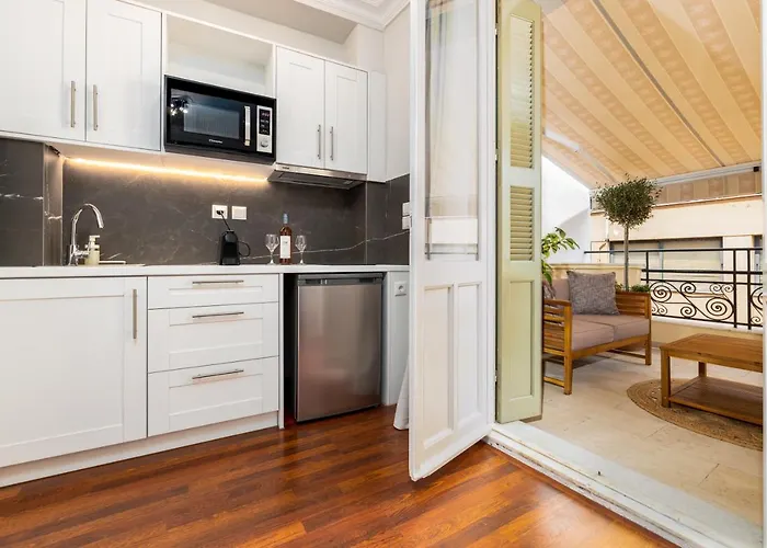 Deluxe Apartment